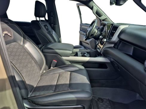 Used 2020 RAM 1500 Big Horn w/ Built-to-serve Edition AWD/4WD image 15