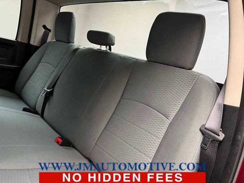 Used 2017 RAM 1500 Express w/ Express Value Package AWD/4WD image 16