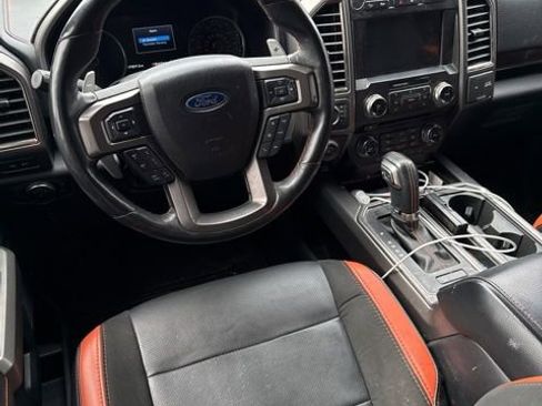 Used 2017 Ford F150 Raptor w/ Equipment Group 802A Luxury image 7