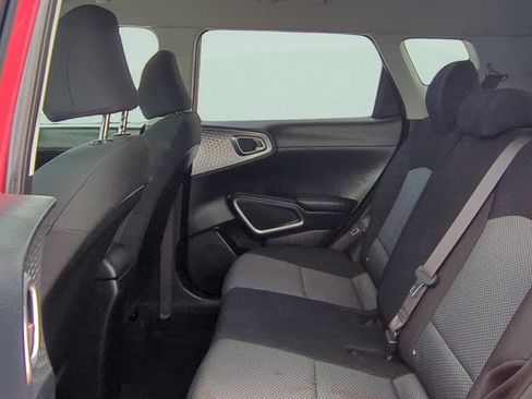 Used 2024 Kia Soul LX w/ Option Group 015 FWD image 9