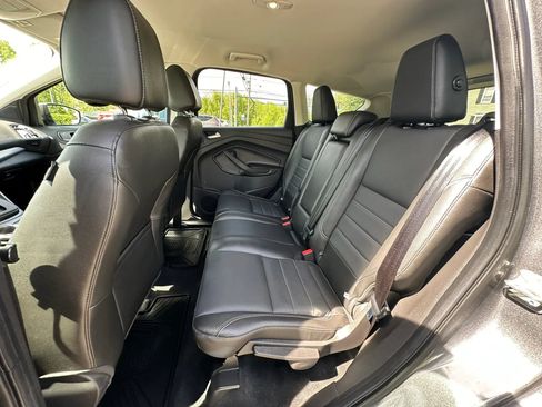 Used 2014 Ford Escape SE w/ Equipment Group 201A AWD/4WD image 16