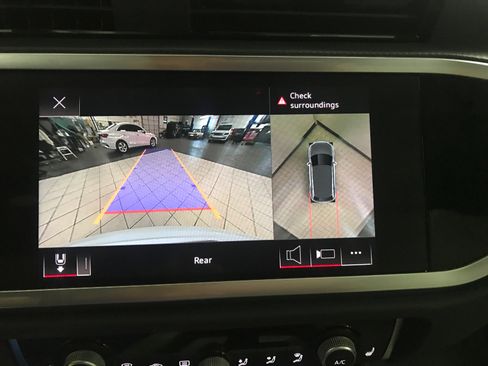 Used 2022 Audi Q3 2.0T Premium Plus image 20