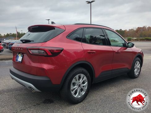 New 2026 Ford Escape Active FWD image 4