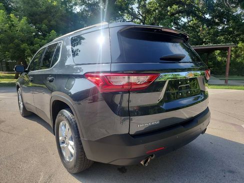 Used 2019 Chevrolet Traverse LT image 5