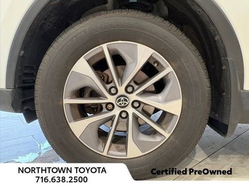 Used 2016 Toyota RAV4 XLE w/ Convenience Package image 27