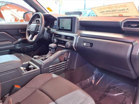 Certified 2025 Toyota 4Runner SR5 RWD image 23