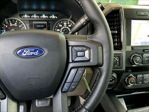 Used 2020 Ford F150 XLT w/ Equipment Group 302A Luxury AWD/4WD image 13