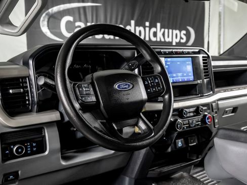 Used 2023 Ford F350 XL w/ XL Driver Assist Package AWD/4WD image 16