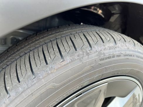 New 2026 Toyota Prius Plug-In Hybrid image 28