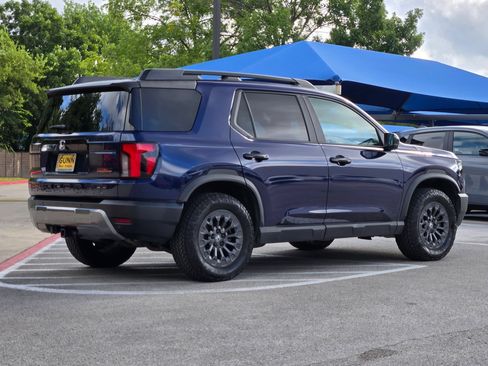 Certified 2026 Honda Passport TrailSport image 3
