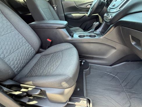 Used 2020 Chevrolet Equinox LT FWD image 10