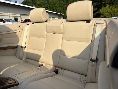 Used 2007 BMW 335i Convertible RWD image 19