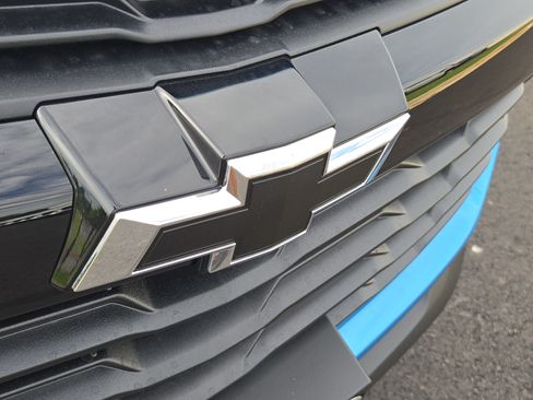 New 2026 Chevrolet TrailBlazer LT w/ Midnight Edition FWD image 16