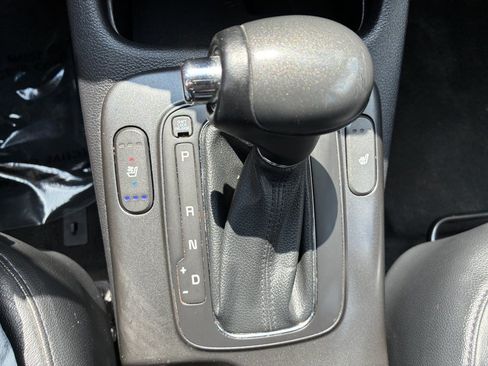 Used 2015 Kia Forte EX w/ Premium Package FWD image 13