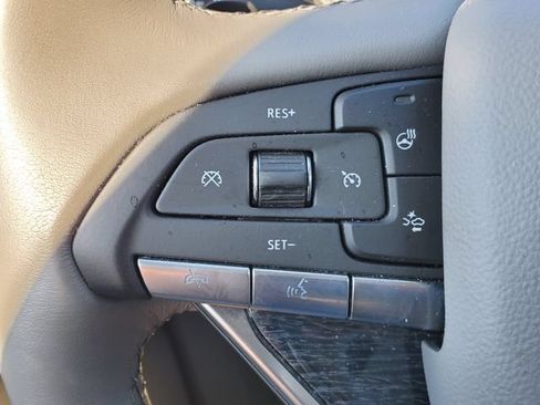 Certified 2024 Cadillac XT6 Premium Luxury w/ LPO, Floor Liner Package AWD/4WD image 28