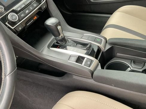 Used 2021 Honda Civic EX image 18
