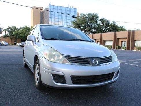 Used 2009 Nissan Versa 1.8 S w/ PWR Pkg FWD image 12