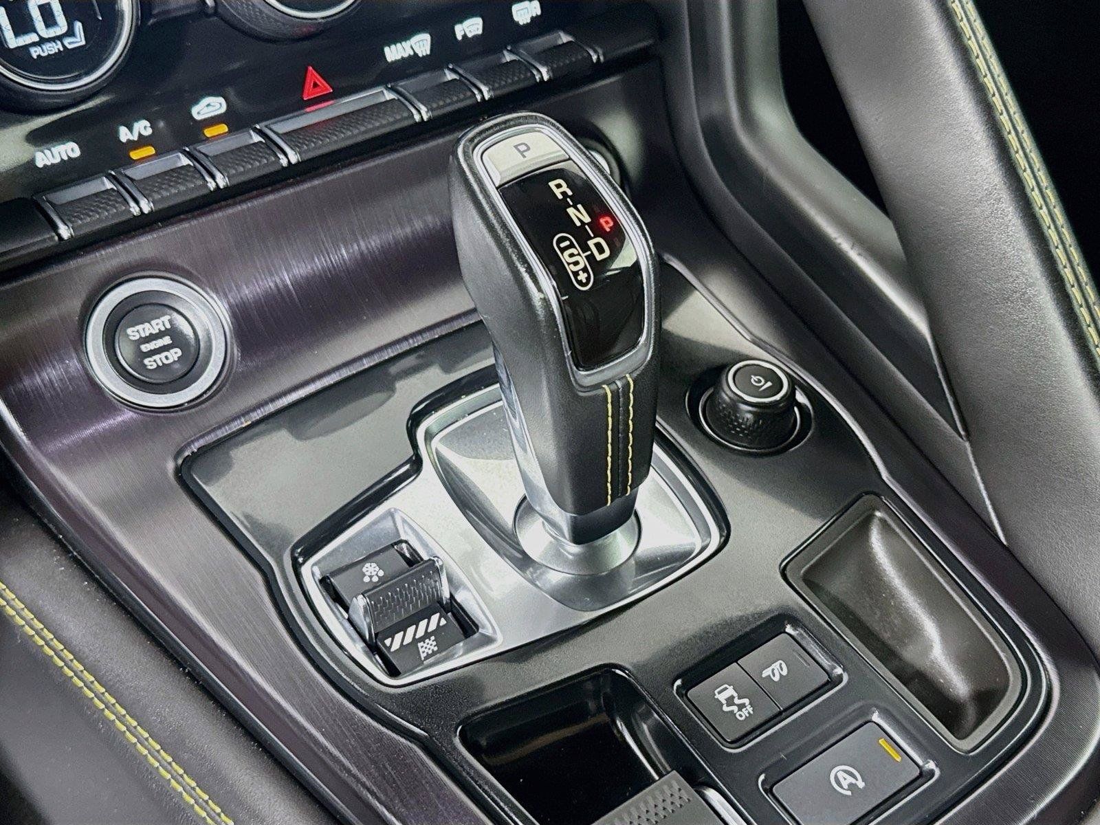 Used 2018 Jaguar F-TYPE 400 Sport RWD image 23