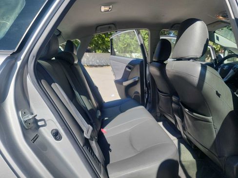 Used 2010 Toyota Prius Two image 24