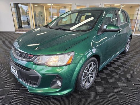 Used 2018 Chevrolet Sonic LT image 8