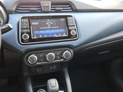 New 2025 Nissan Versa SV image 17