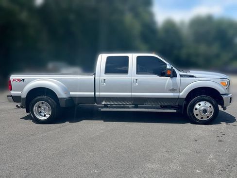 Used 2016 Ford F350 Lariat w/ Lariat Ultimate Package AWD/4WD image 9