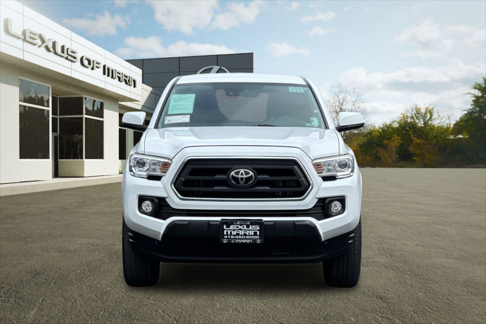 Used 2020 Toyota Tacoma SR5 RWD image 6