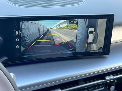 New 2026 Hyundai Ioniq 9 Calligraphy image 21