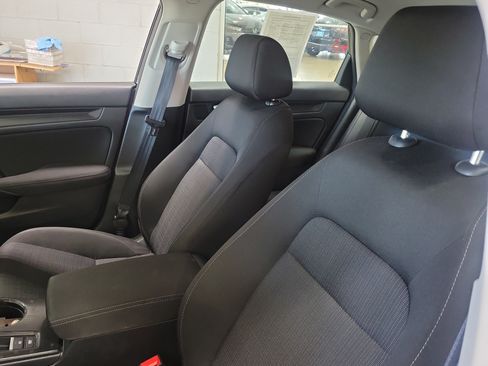 Used 2025 Honda Civic LX image 15