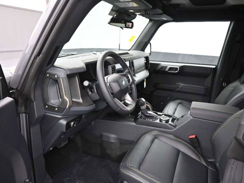 New 2025 Ford Bronco Badlands image 26
