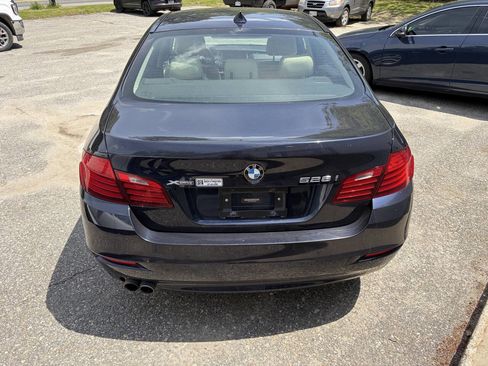 Used 2016 BMW 528i xDrive Sedan AWD/4WD image 8