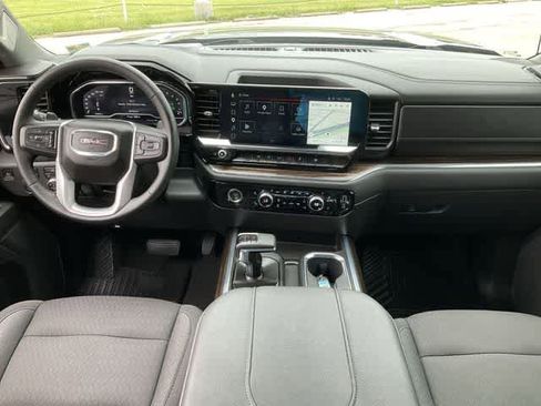 Used 2024 GMC Sierra 1500 Elevation AWD/4WD image 19