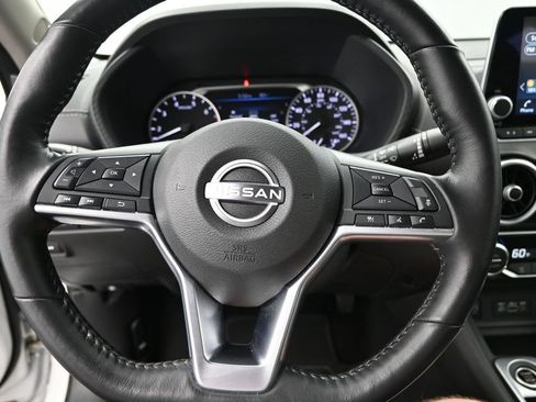 Used 2025 Nissan Sentra SV w/ All-Weather Package FWD image 17