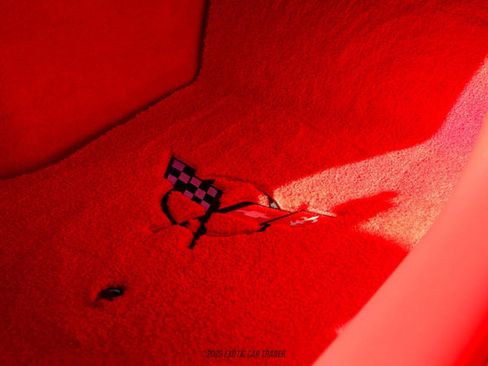 Used 2004 Chevrolet Corvette Convertible w/ Preferred Equipment Group image 38