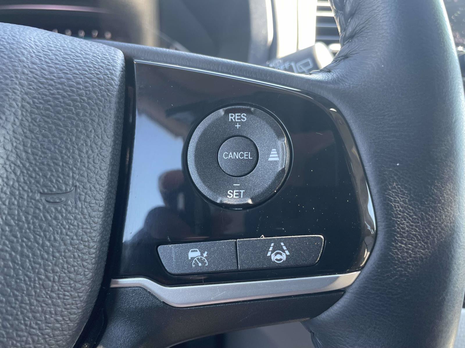 Certified 2024 Honda Odyssey Touring image 19