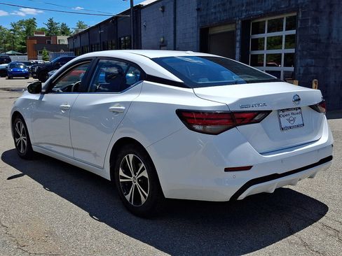 Used 2021 Nissan Sentra SV FWD image 4