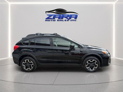 Used 2016 Subaru Crosstrek 2.0i Premium image 8