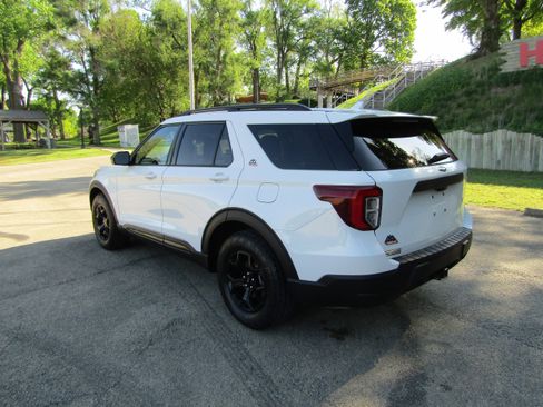 Used 2023 Ford Explorer Timberline w/ Timberline Technology Package AWD/4WD image 2