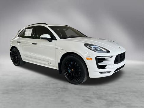 Used 2017 Porsche Macan GTS AWD/4WD image 2