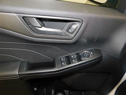 New 2026 Ford Escape Active w/ Cold Weather Package image 15