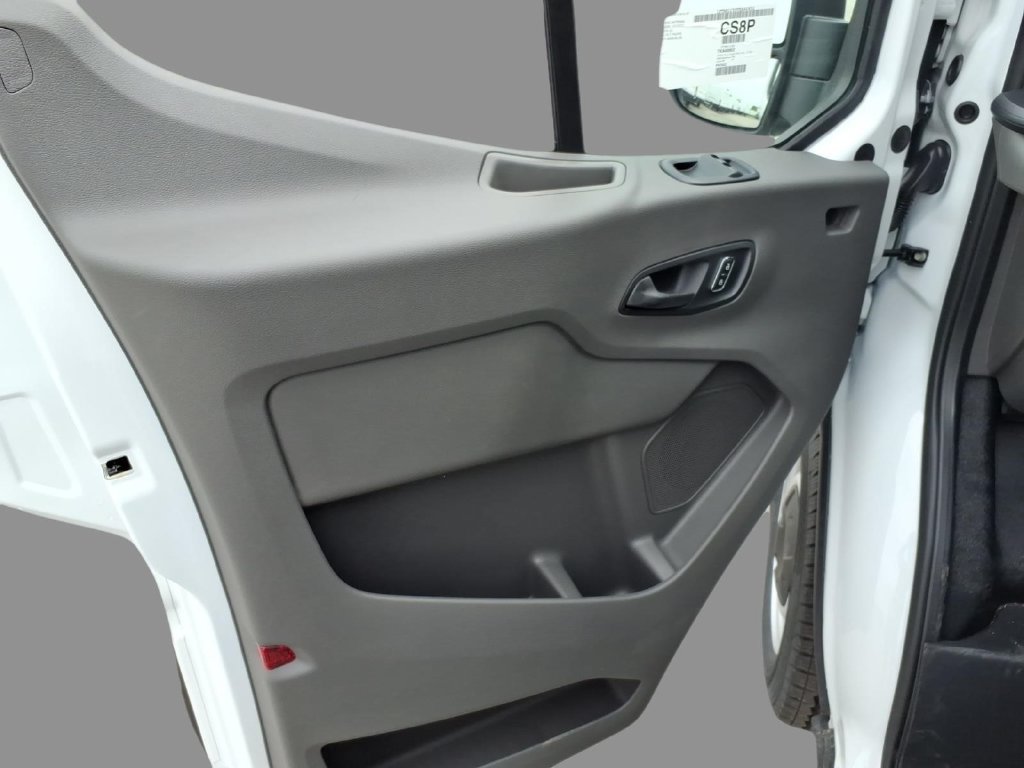New 2026 Ford Transit 250 148 Medium Roof RWD image 12