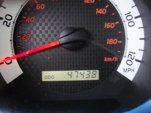 Used 2012 Toyota Tacoma 4x4 Double Cab image 11