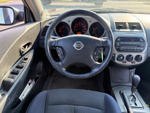 Used 2003 Nissan Altima 2.5 S FWD image 17