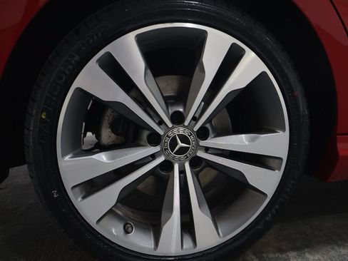 Used 2019 Mercedes-Benz CLA 250 4MATIC image 37