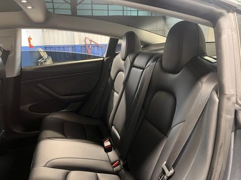 Used 2023 Tesla Model 3 Performance image 17