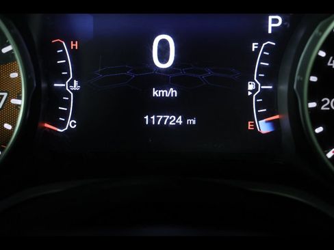 Used 2018 Jeep Compass Limited w/ Navigation Group AWD/4WD image 22