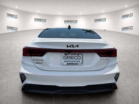 Used 2023 Kia Forte LXS FWD image 6