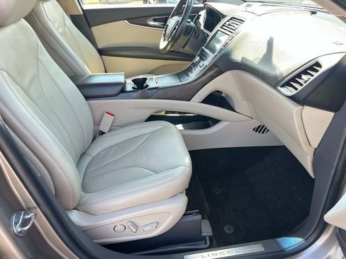 Used 2020 Lincoln Nautilus Reserve FWD image 26