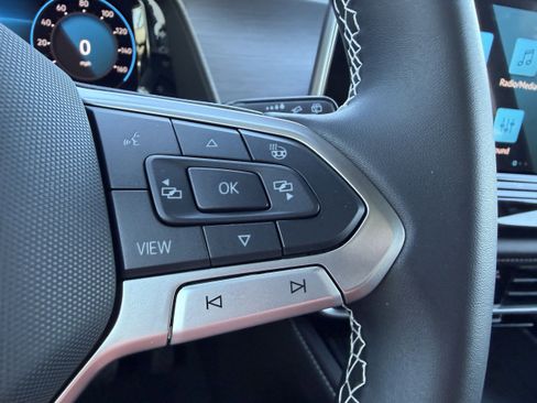 New 2026 Volkswagen Atlas Cross Sport SE image 29