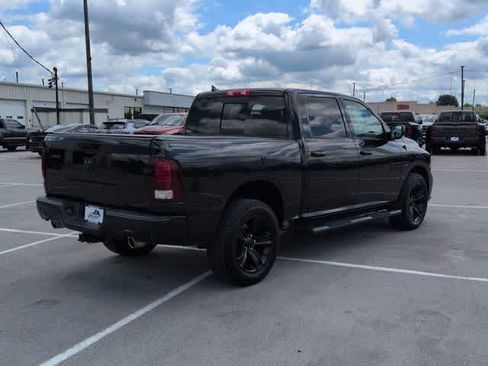 Used 2016 RAM 1500 Sport w/ Black Ram 1500 Sport Group AWD/4WD image 8